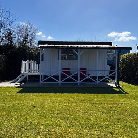 Shepherds Hut Oostvoorne Exterior photo